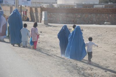 Kabul verschleierte Frauen.jpg